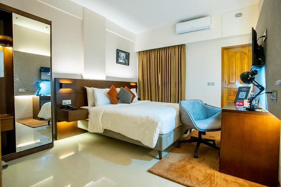 Hotel tour
